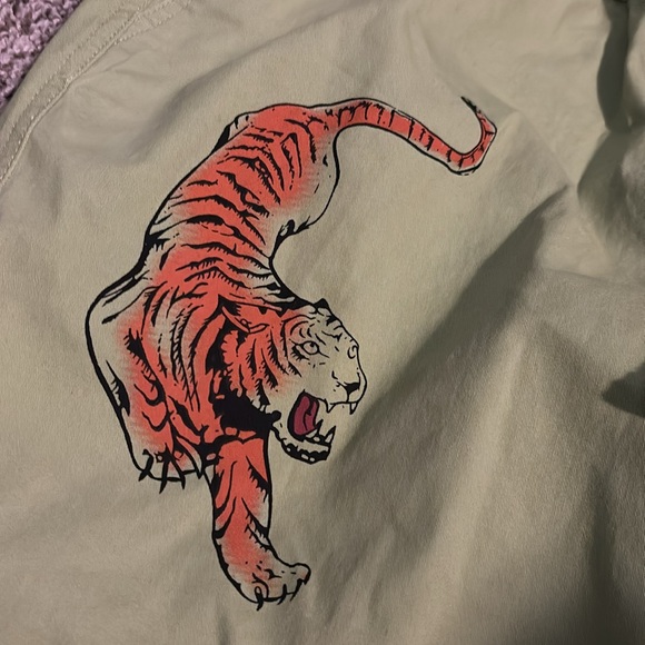 Men’s pull on shorts - Picture 3 of 7